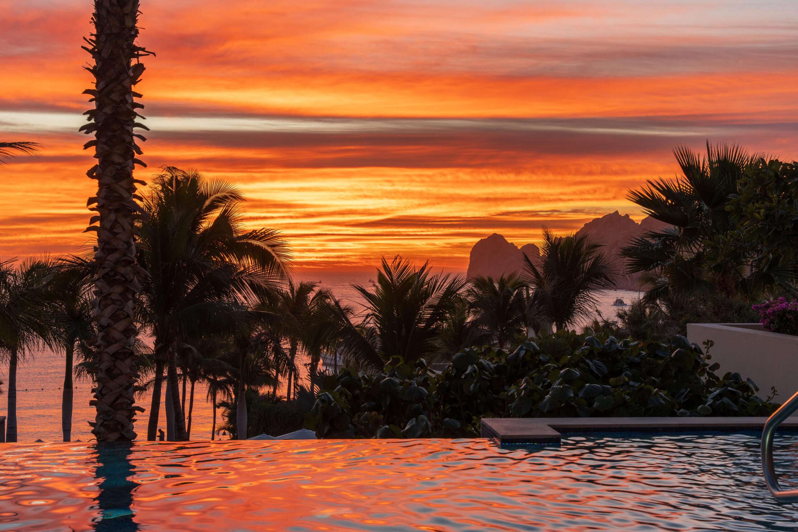 Las Ventanas Las Ventanas Luxurious 3-bedroom, 3.5-bath residence at Las Ventanas al Paraíso, A Rosewood Resort. This tranquil retreat features an expansive ocean- for sale